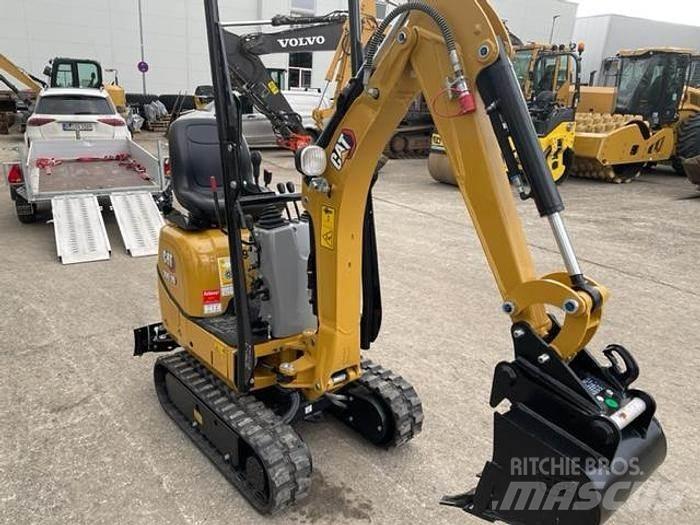 CAT 300.9D حفارات صغيرة أقل من 7 طن (حفارات صغيرة)