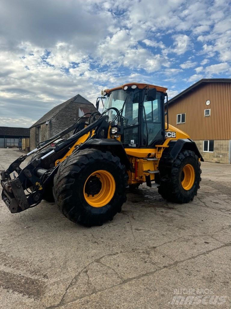 JCB 418 S لوادر بعجل