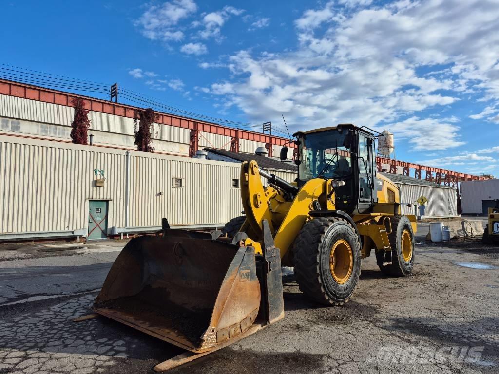 CAT 930 K لوادر بعجل