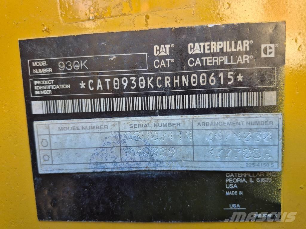 CAT 930 K لوادر بعجل