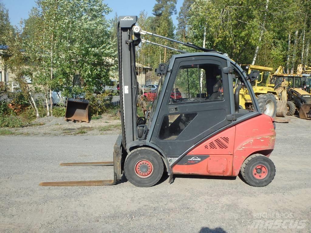 Linde H 30 D-02 Evo شاحنات الديزل