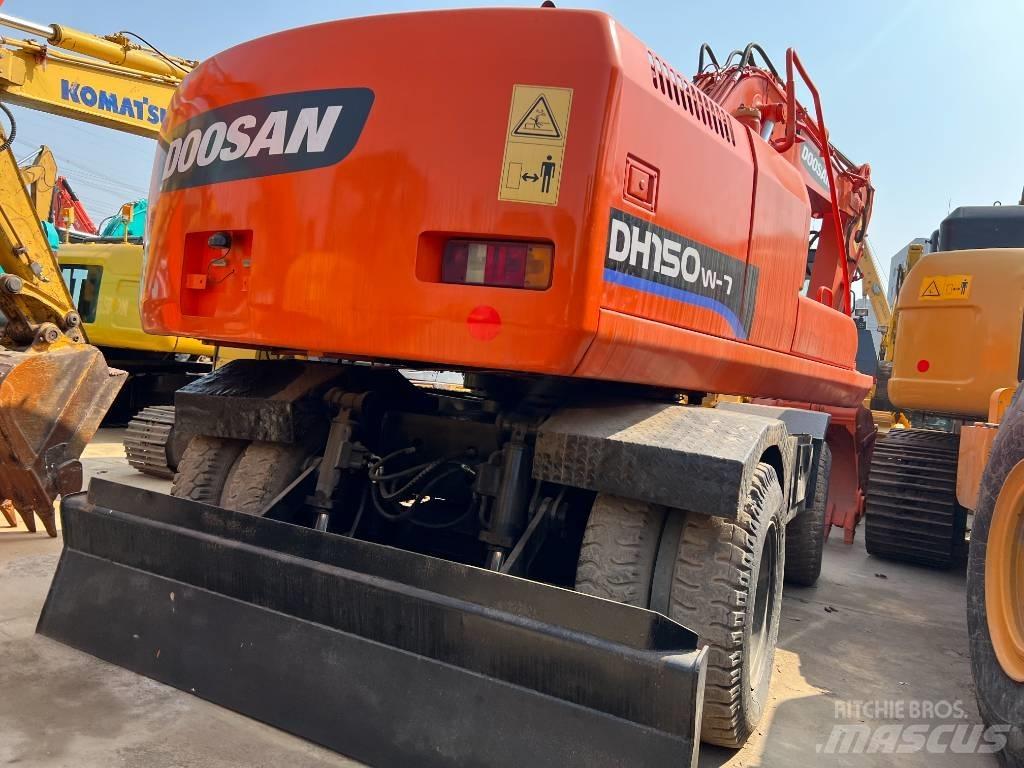 Doosan DH150W-7 حفارات بعجل