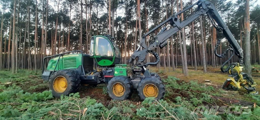 John Deere 1270 E حصادات