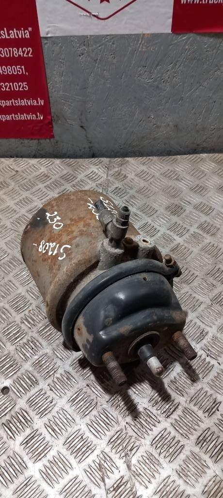 Scania 94 D.    2147775 مكابح