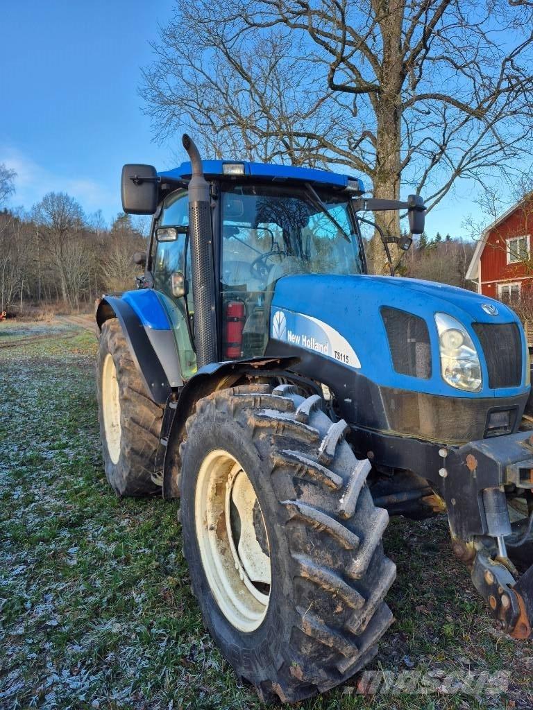 New Holland TS 115 A الجرارات