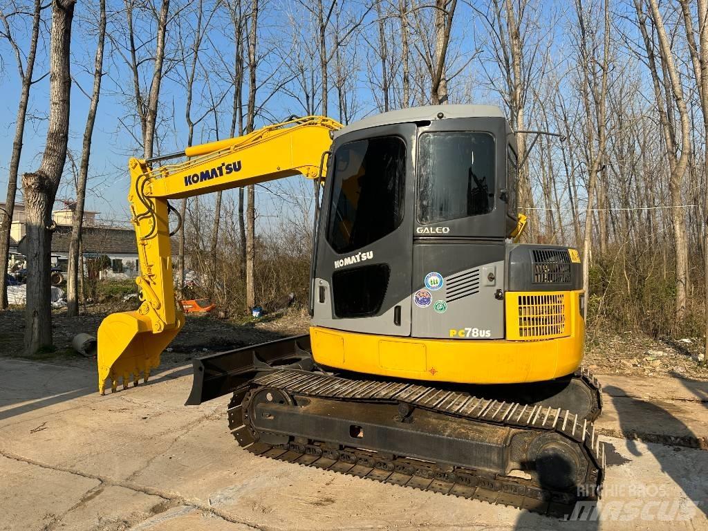 Komatsu PC78 حفارات زحافة