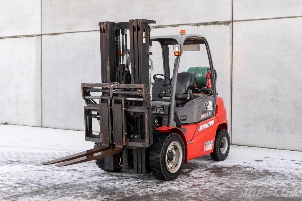 Manitou MI 35 G شاحنات الديزل