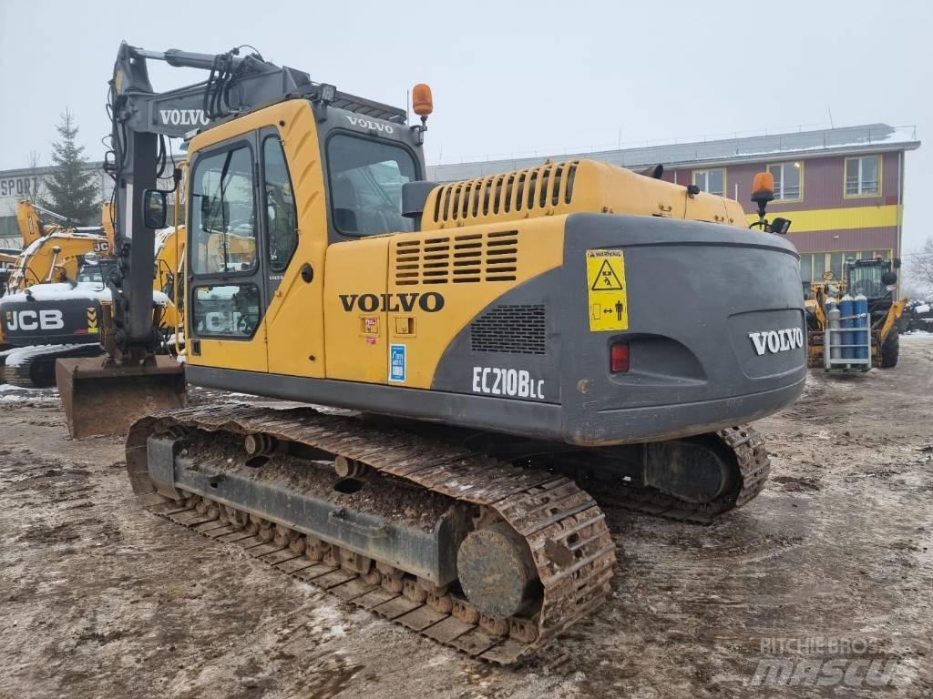 Volvo EC 210 B LC حفارات زحافة