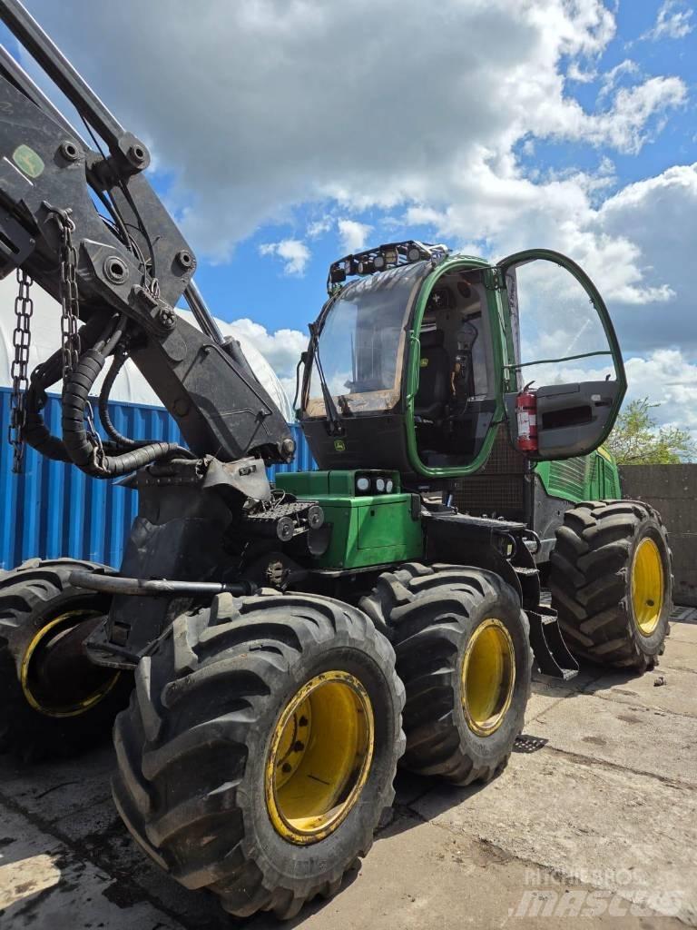 John Deere 1170 E حصادات