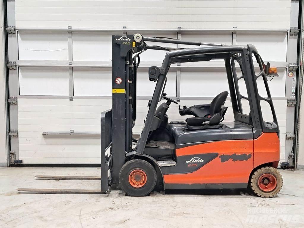 Linde E25L-01 شاحنات ذات رافعات شوكية تعمل بالكهرباء