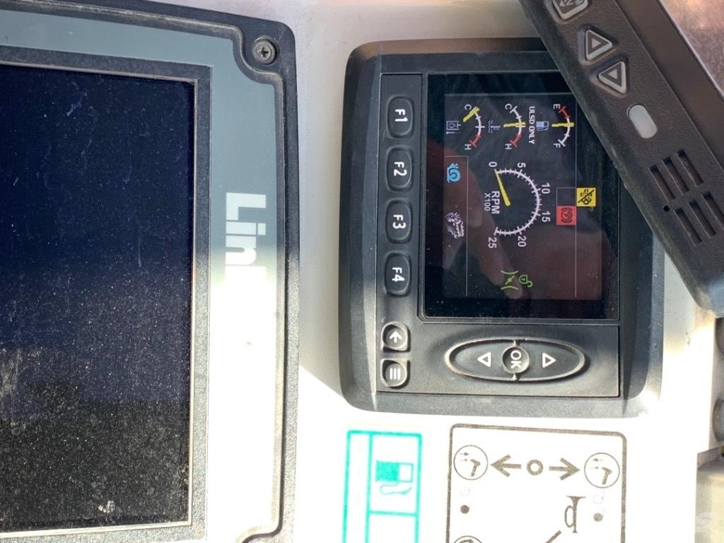 Link-Belt TCC-1100 رافعات مجنزرة