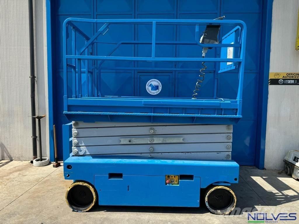 Airo X10EW رافعات مقصية الشكل
