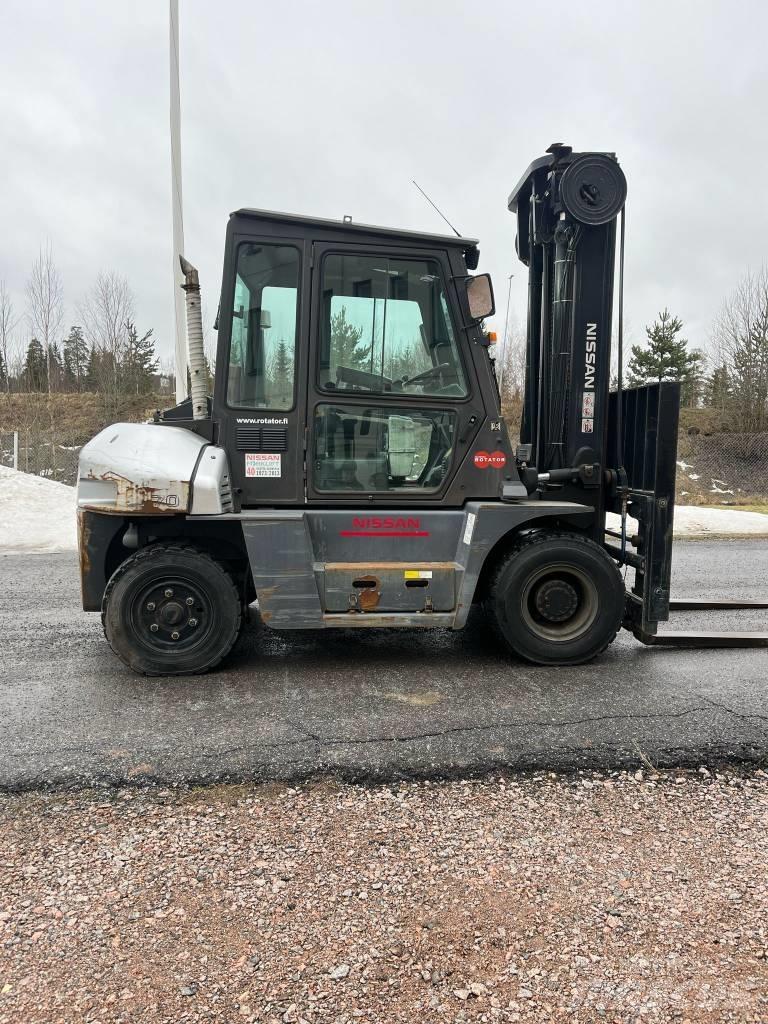 Nissan L1 F6 F70 Y شاحنات الديزل