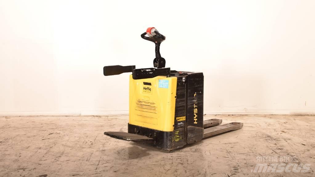 Hyster P 2.0 S رافعة منخفضة المستوى ذات منصة