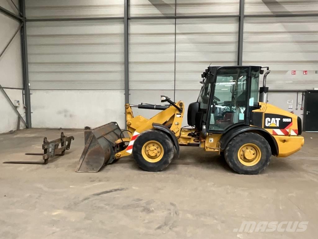 CAT 906 H لوادر بعجل