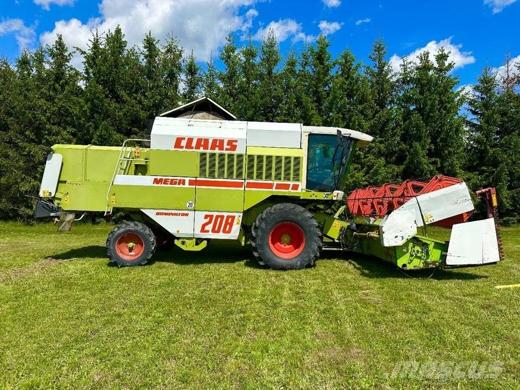 CLAAS Mega 208 حصادات