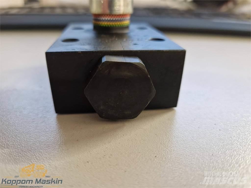 Rottne 042-0045 رؤوس حصادات
