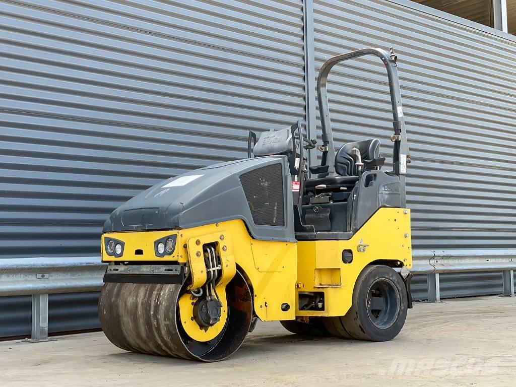 Bomag BW 100 AC-5 مداحل مزدوجة