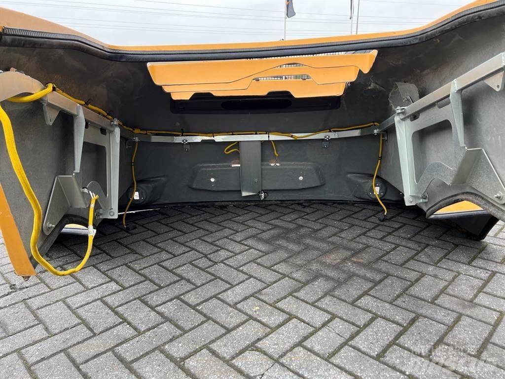 Liebherr L 538 الشاسيه والتعليق