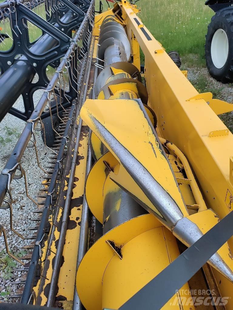 New Holland CX 8070 حصادات