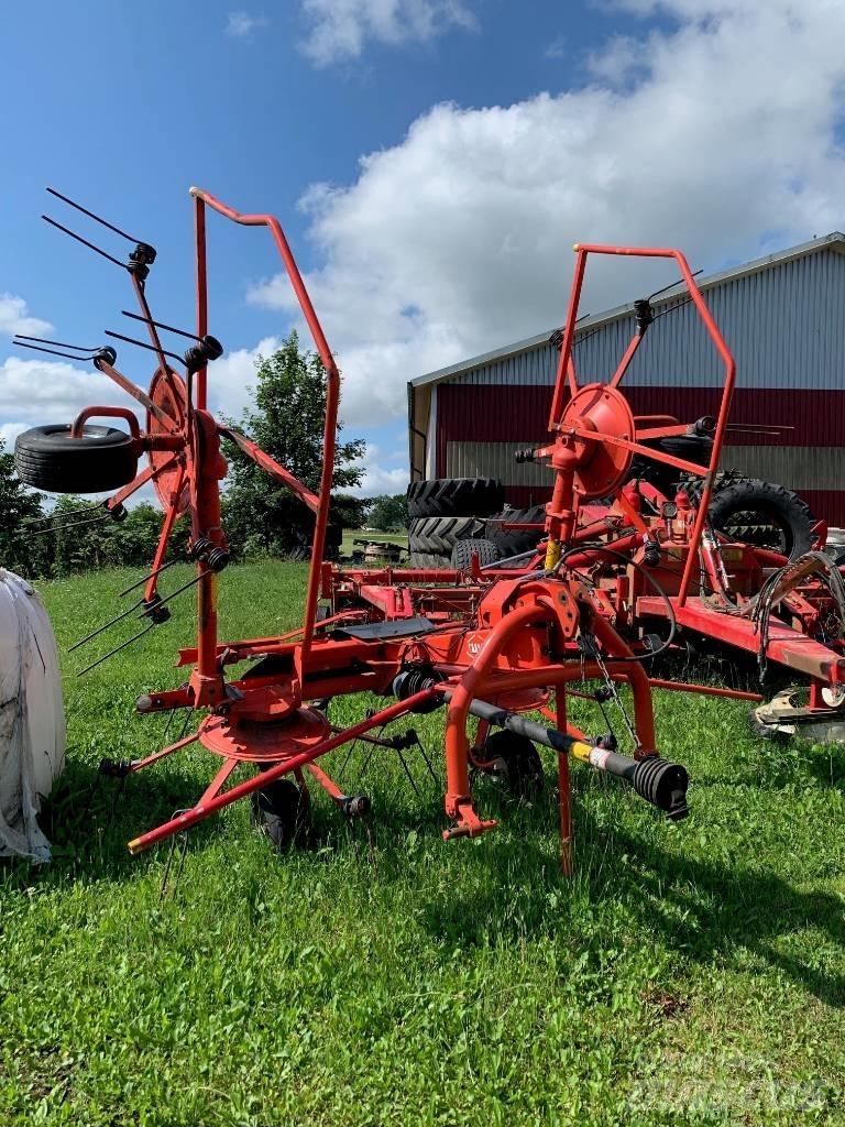 Kuhn GF 502 مكابس وميبسات التبن