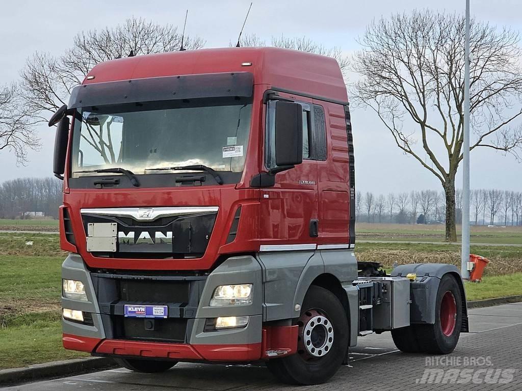 MAN 18.440 TGX وحدات الجر