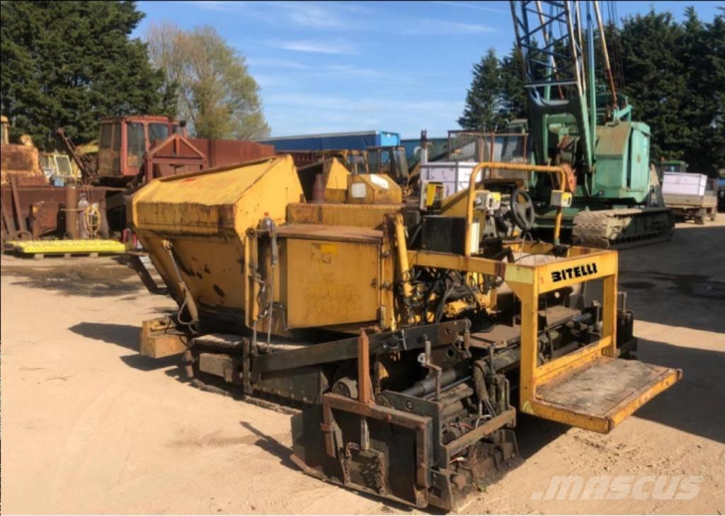 Bitelli BB 621 C معدات السفلتة