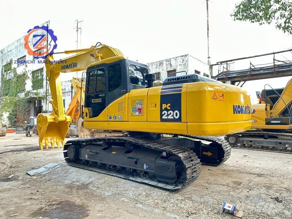 Komatsu PC 220-7 حفارات زحافة
