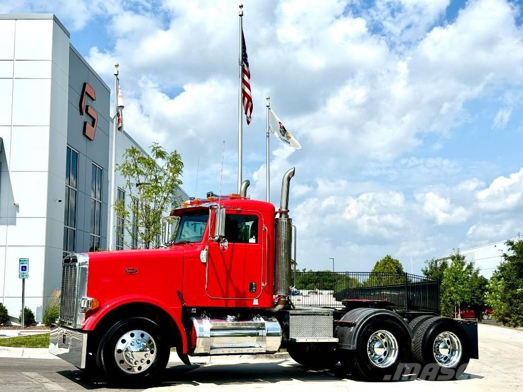Peterbilt 378 وحدات الجر