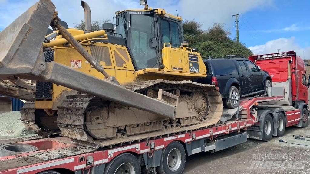 Komatsu D 65 PX-17 ساحبات مفصلية