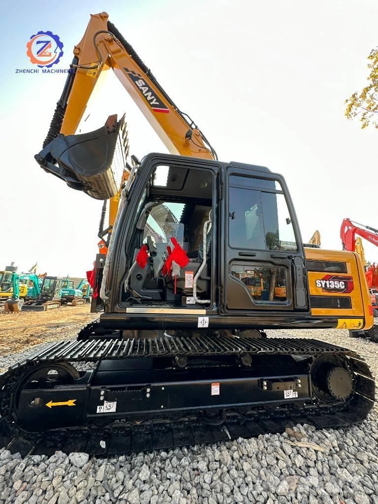 Sany SY 135 C Pro حفارات زحافة