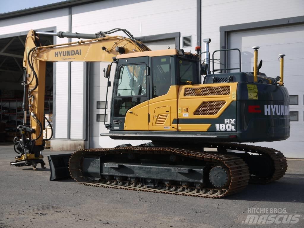 Hyundai HX 180 LD حفارات زحافة