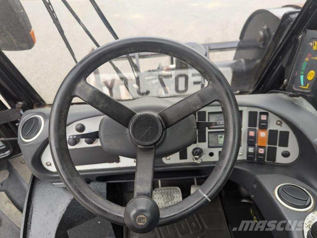 JCB 524-50 معدات مناولة لأغراض الزراعة