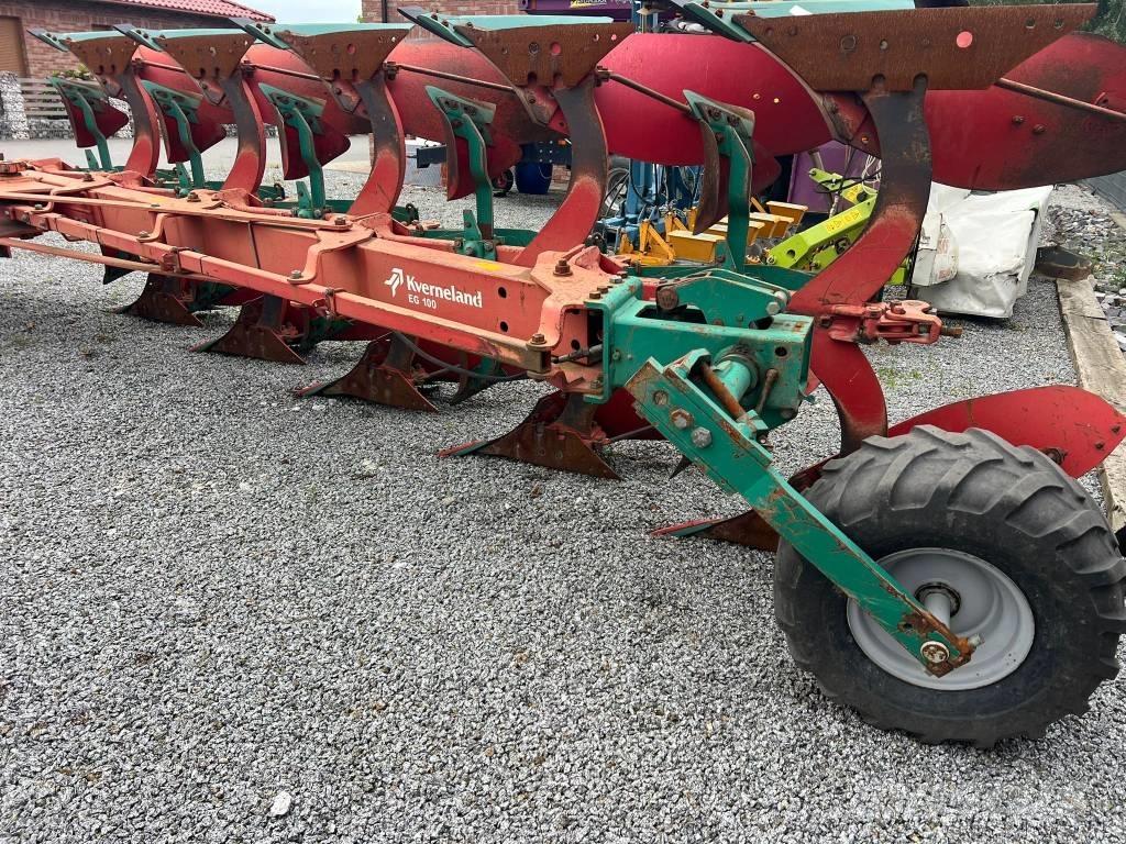 Kverneland EG100 محاريث تقليدية