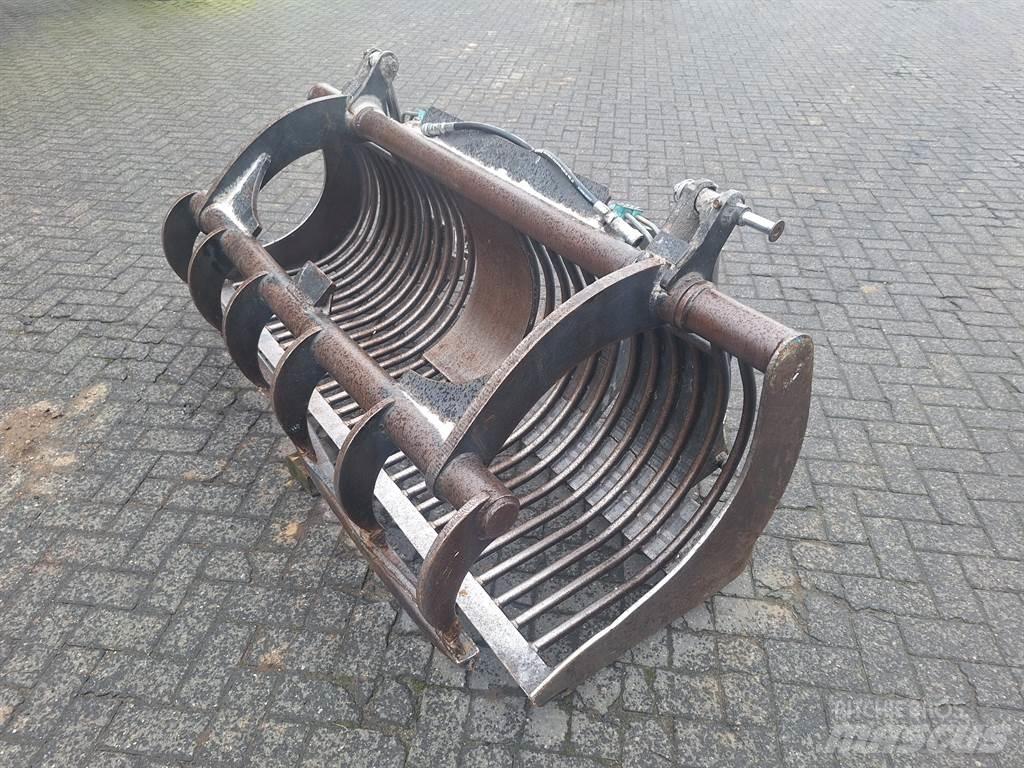Volvo BM L 30 علافات ماشية