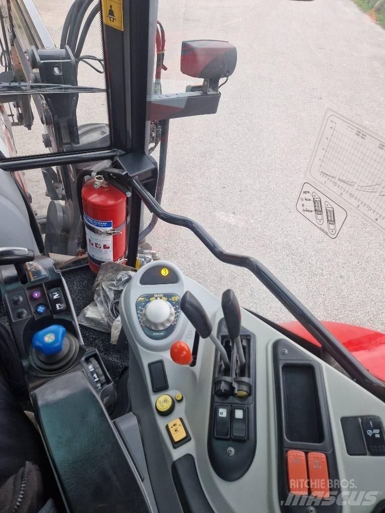 Massey Ferguson 6455 الجرارات