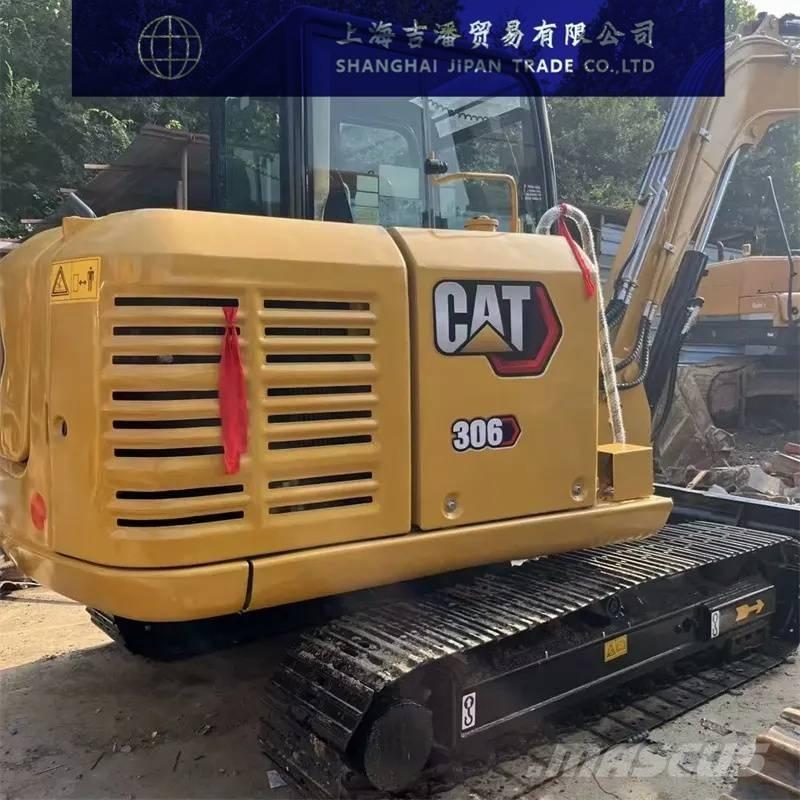 CAT 306 E حفارات زحافة