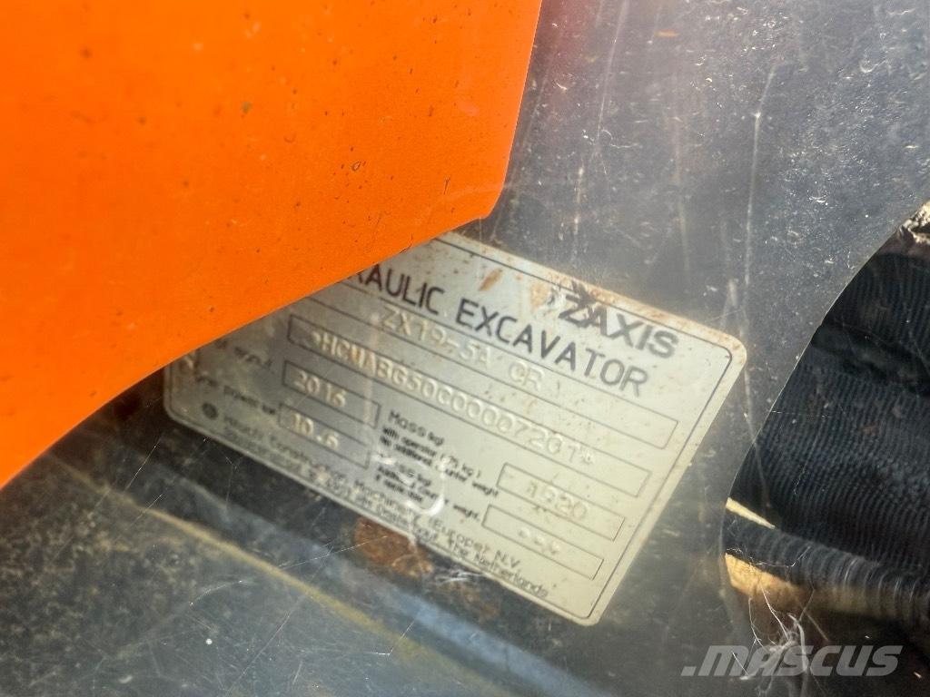 Hitachi ZX 19-5 حفارات صغيرة أقل من 7 طن (حفارات صغيرة)