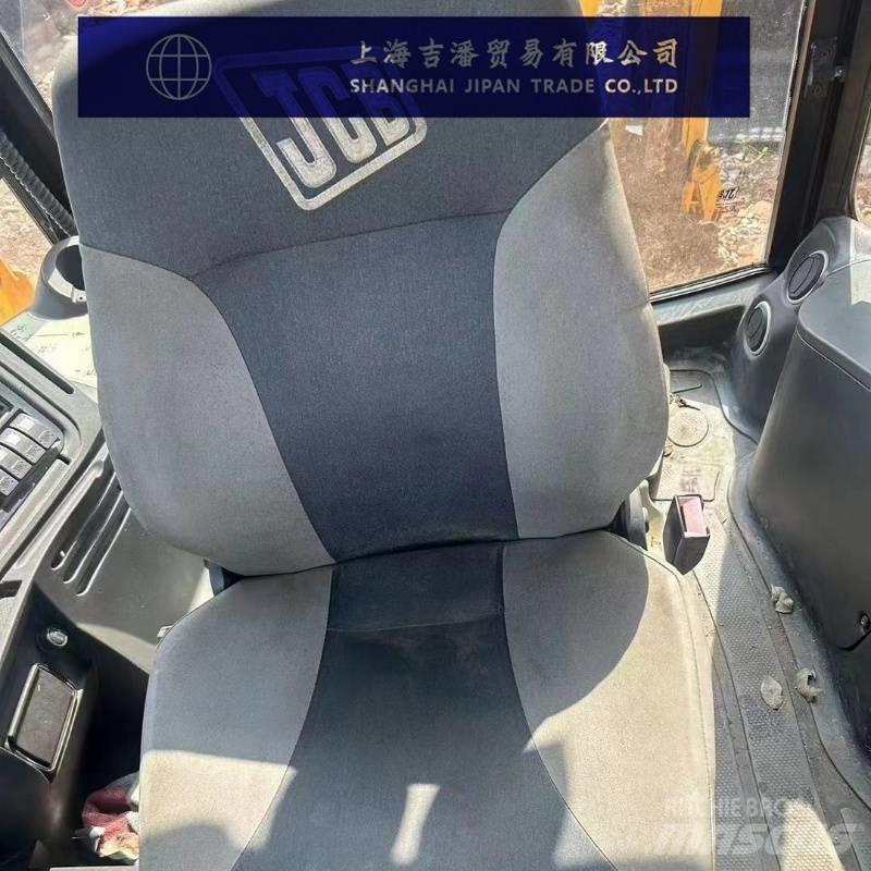 JCB 3 CX لوادر بعجل