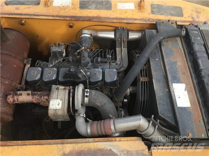 Hyundai R225LC-7 حفارات زحافة
