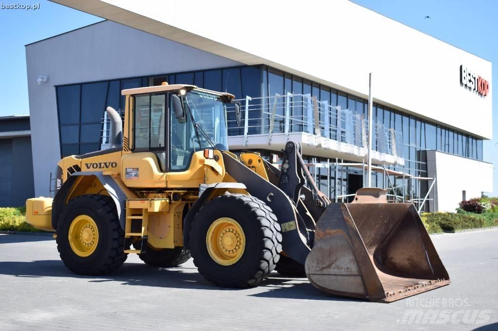 Volvo L 90 F لوادر بعجل