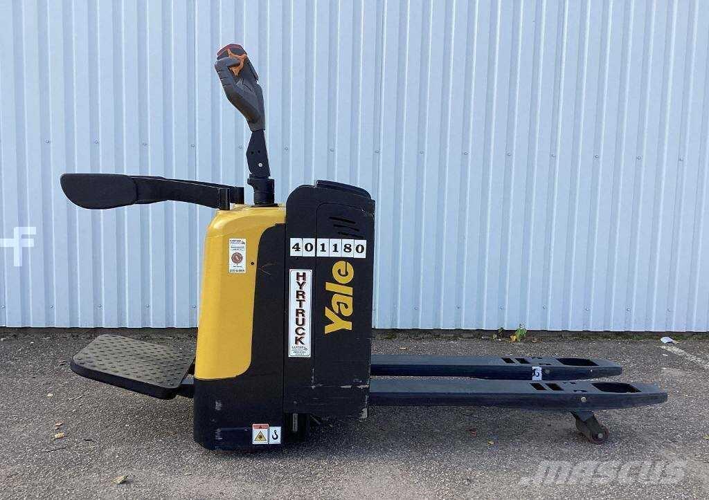 Yale MP20XUX شاحنات مناولة ذاتية الدفع