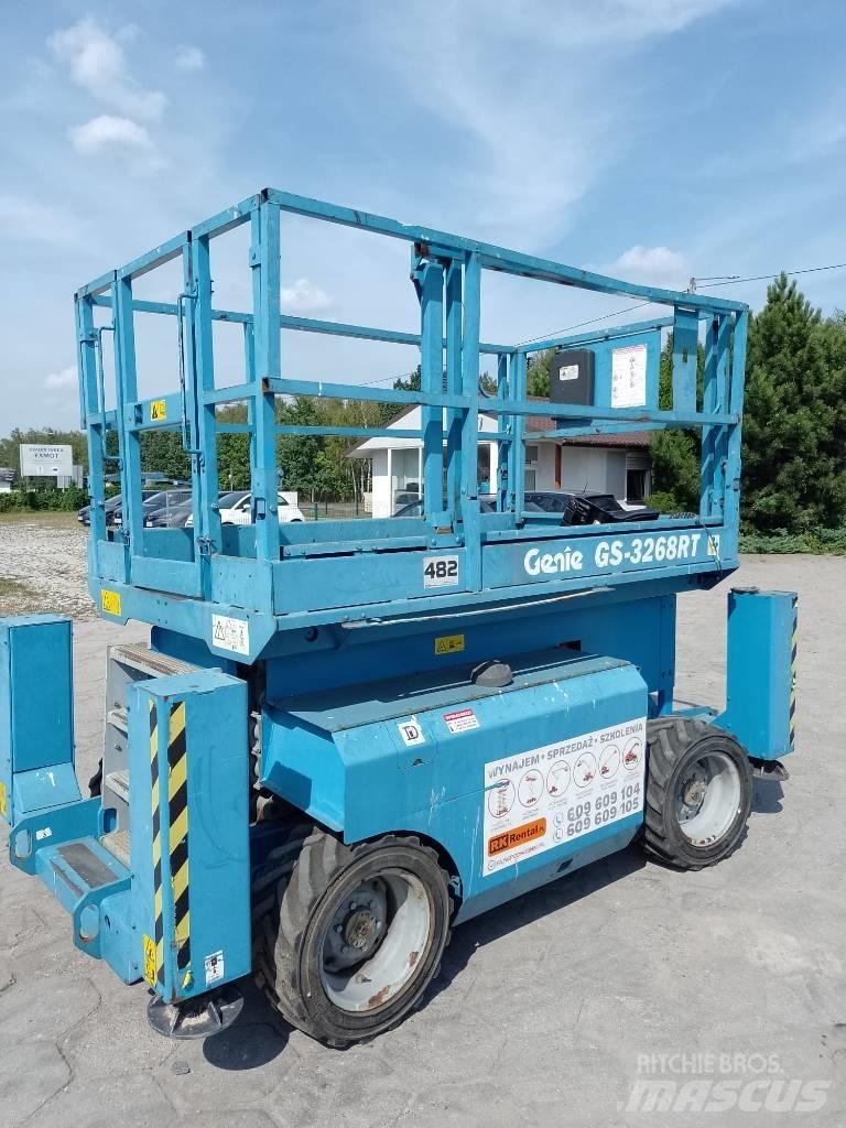 Genie GS 3268 رافعات مقصية الشكل