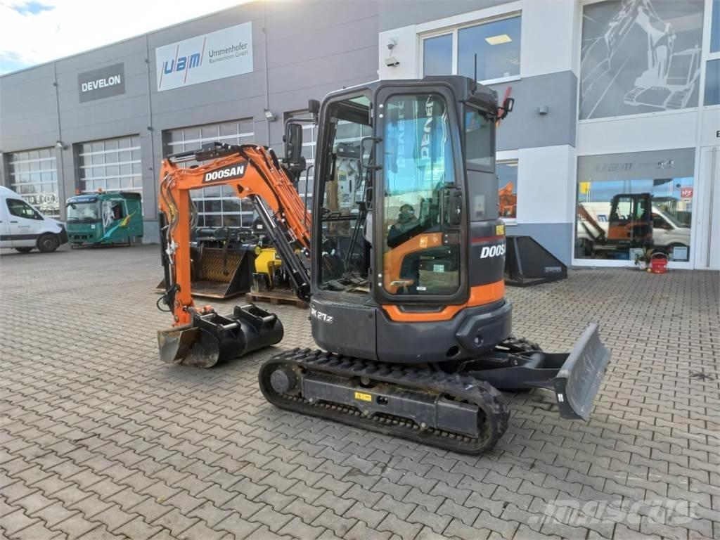 Develon DX27Z-7 ماكينات زراعية أخرى