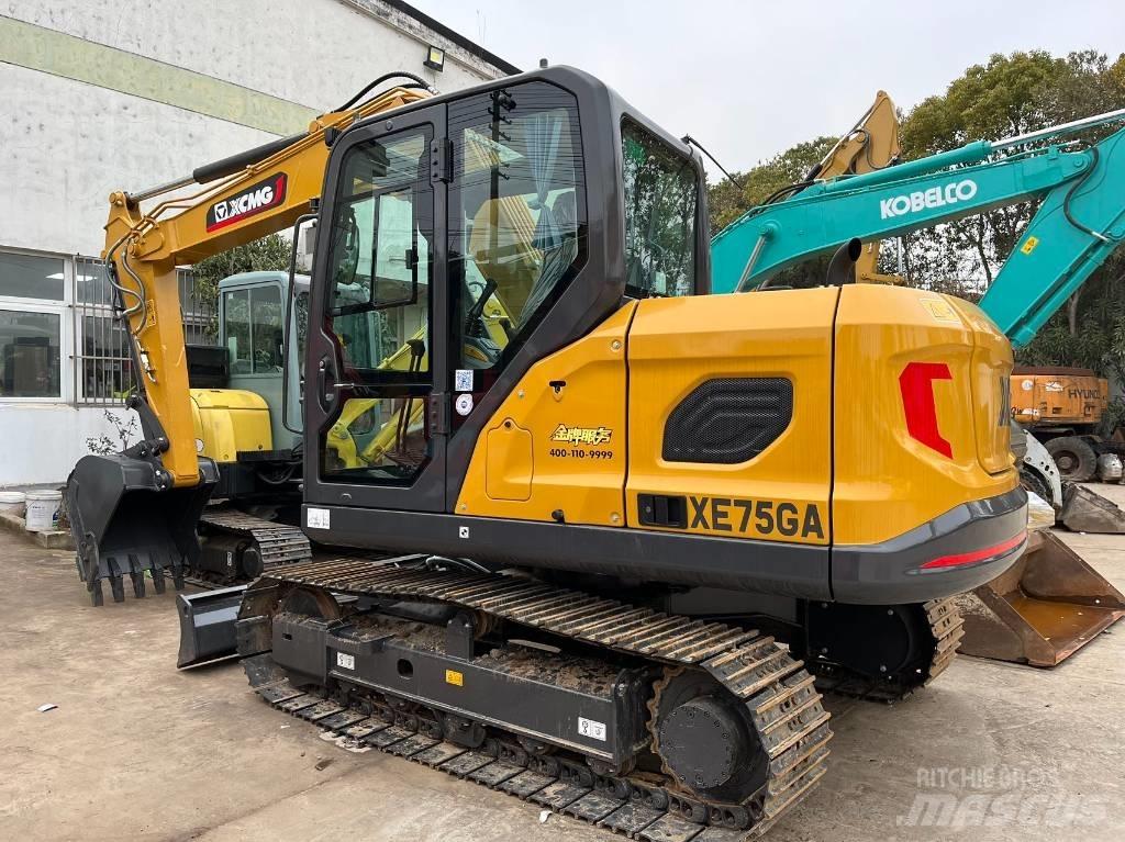 XCMG XE 75 D حفارات وسط 7 طن - 12 طن