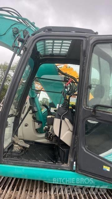 Kobelco SK 140 LC-3 حفارات زحافة