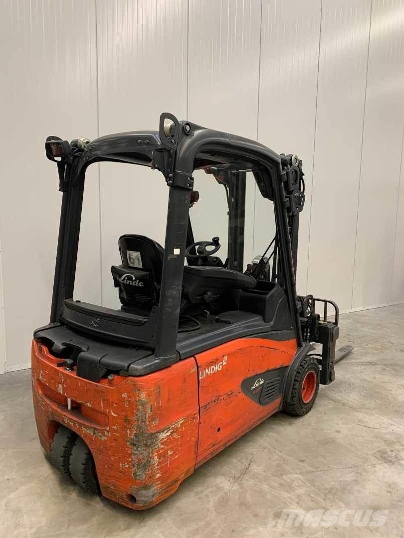 Linde E20L شاحنات ذات رافعات شوكية تعمل بالكهرباء