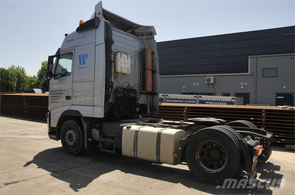 Volvo FH 42 T وحدات الجر