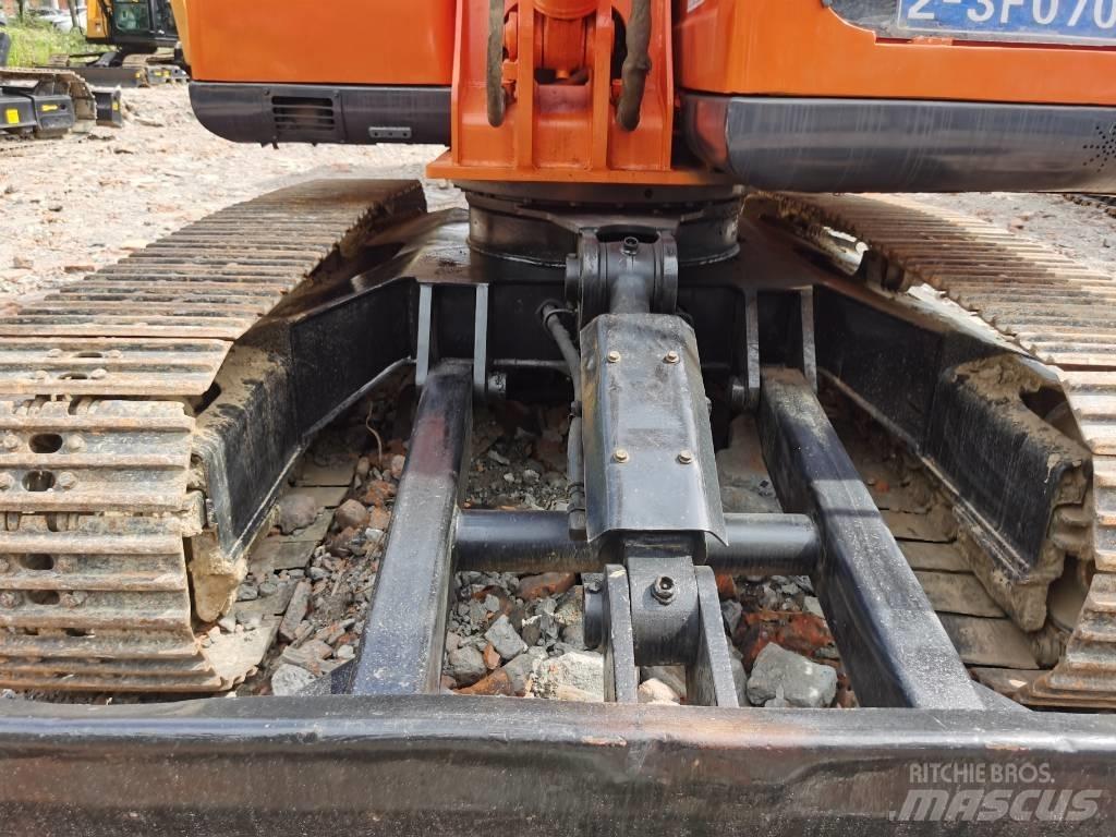 Doosan DX75 حفارات صغيرة أقل من 7 طن (حفارات صغيرة)