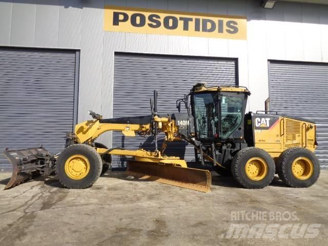 CAT 140 M AWD معدات تمهيد الطرق